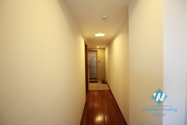 High quality apartment for rent in Truc Bach, Ba Dinh area.